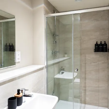 Apartment Luxury Leeds Centre Apartment - 2 Bed 2 Bath - Sleeps 6 Leeds (West Yorkshire)